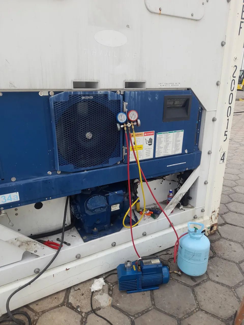 Técnico Refrigeração e elétrica 