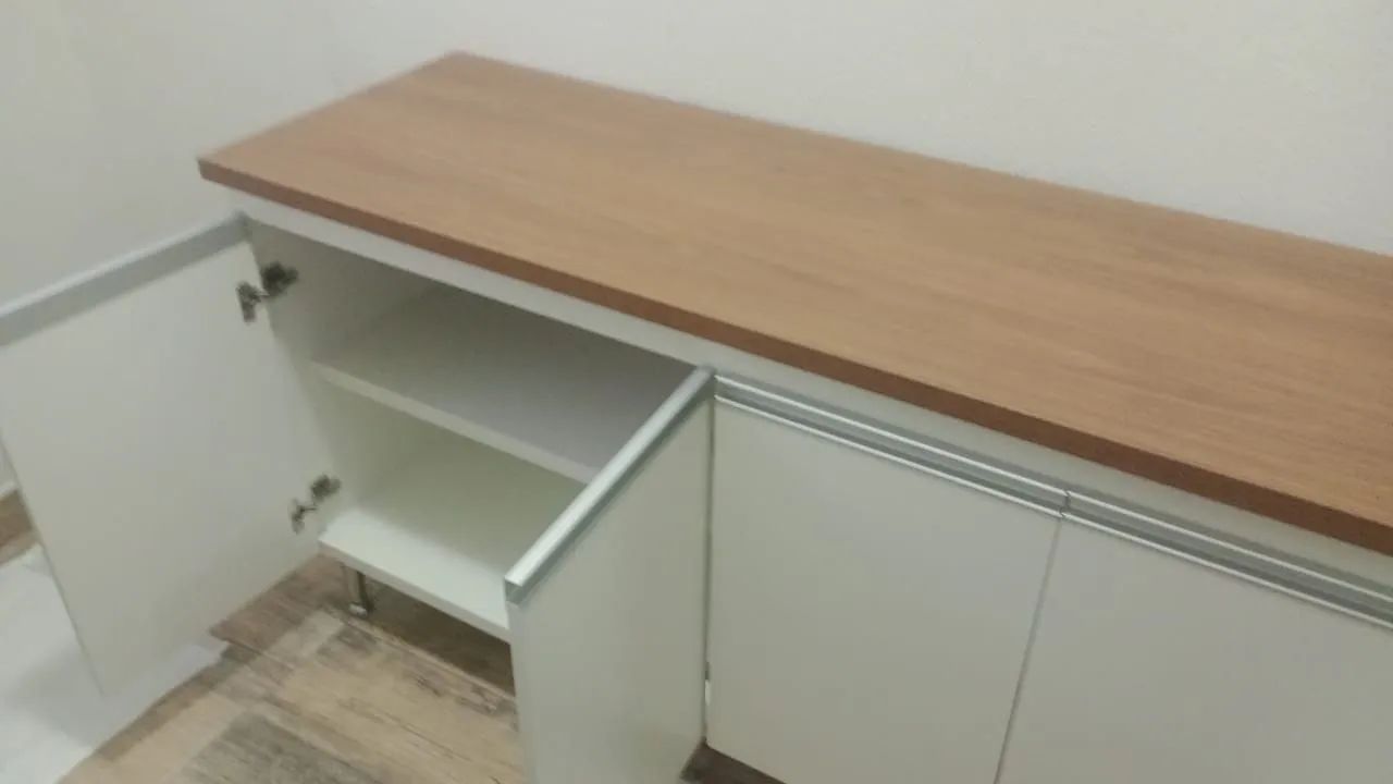 Armário balcão 1,60 branco com amadeirado 100% MDF 