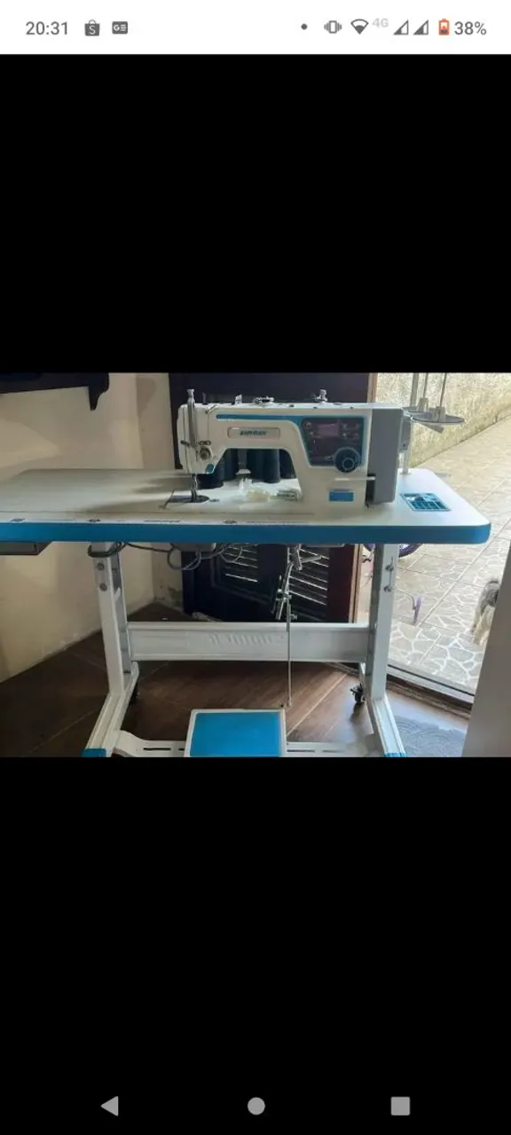 Máquina de Costura Industrial - Impecável