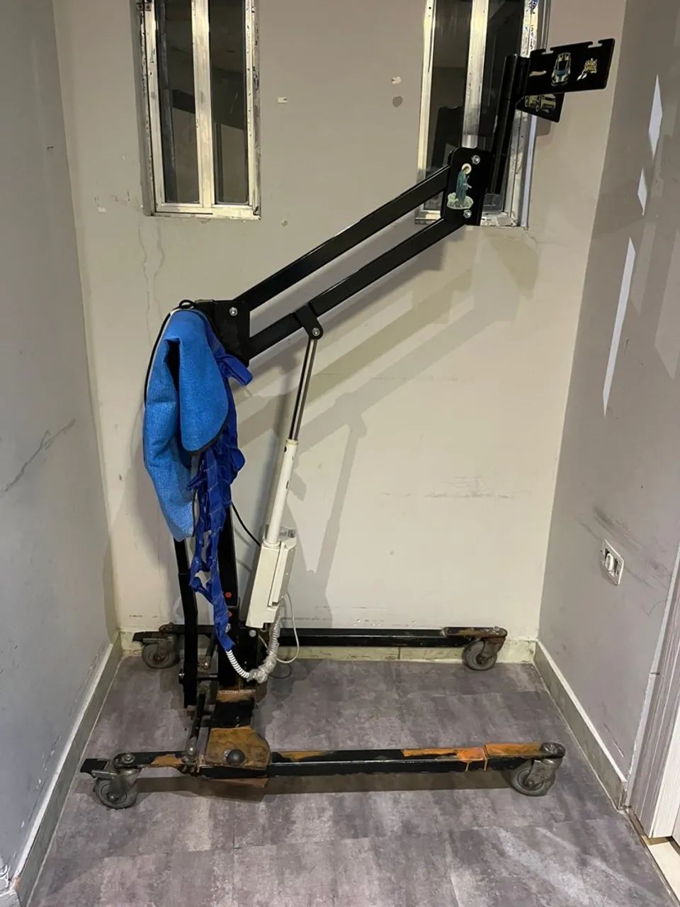 Guincho Elevador para Cadeirantes - Foto 3
