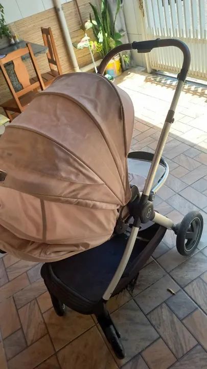 Carrinho de bebê Maxi-Cosi Modular Adorra Semi Novo  - Foto 6