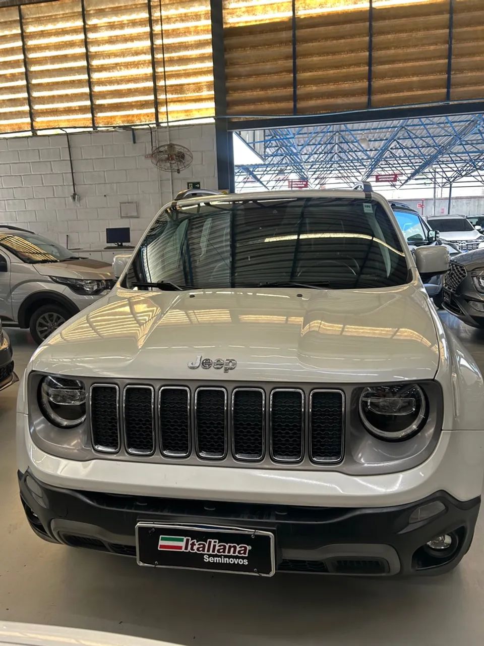 Renegade 1.8 flex Limited aut / extra  - Foto 3