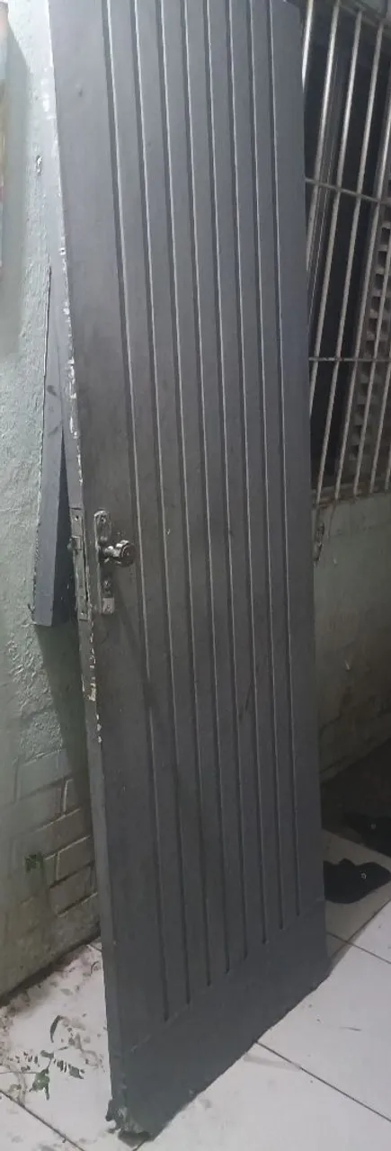 Porta de Segurança em Madeira