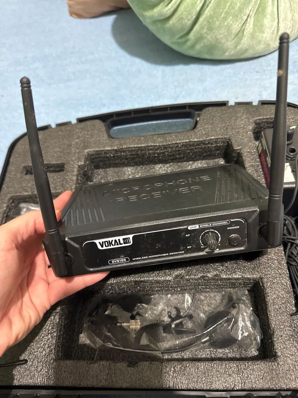 microfone sem fio headset uhf vokal dvs100 - Foto 4