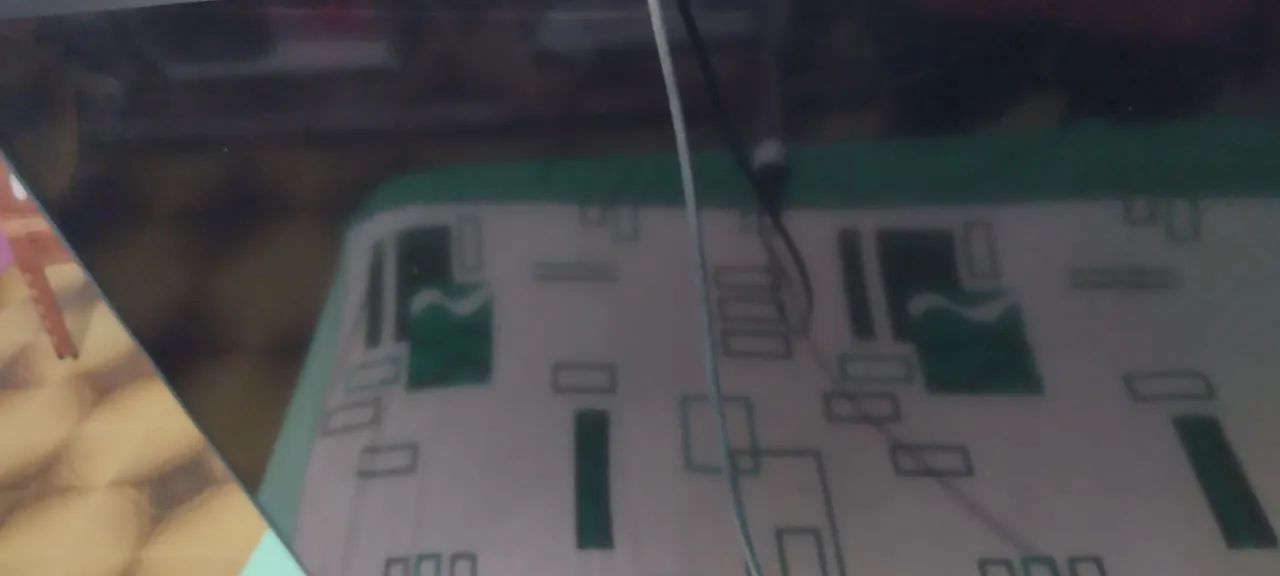 Vendo tv LG 55 polegadas com problema na tela - Foto 3