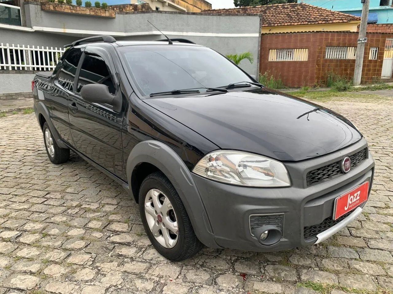Fiat Strada Working Celeb.1.4 Fire Flex 8V CD 2015 - Foto 2