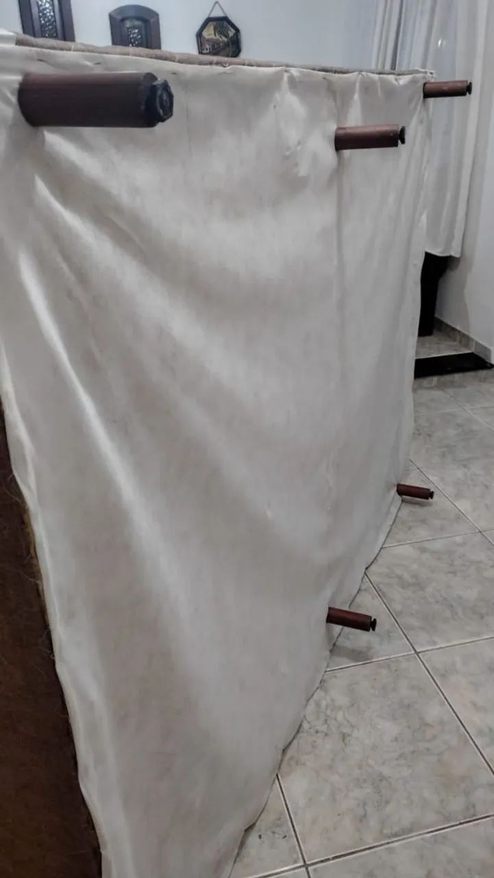 Excelente cama casal com colchão  - Foto 5