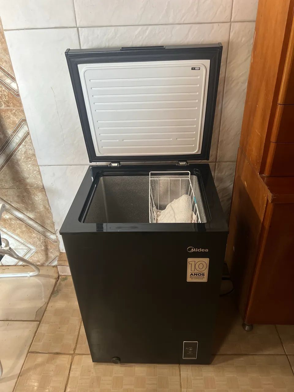 Freezer midea 100 litros com defeito - Foto 5