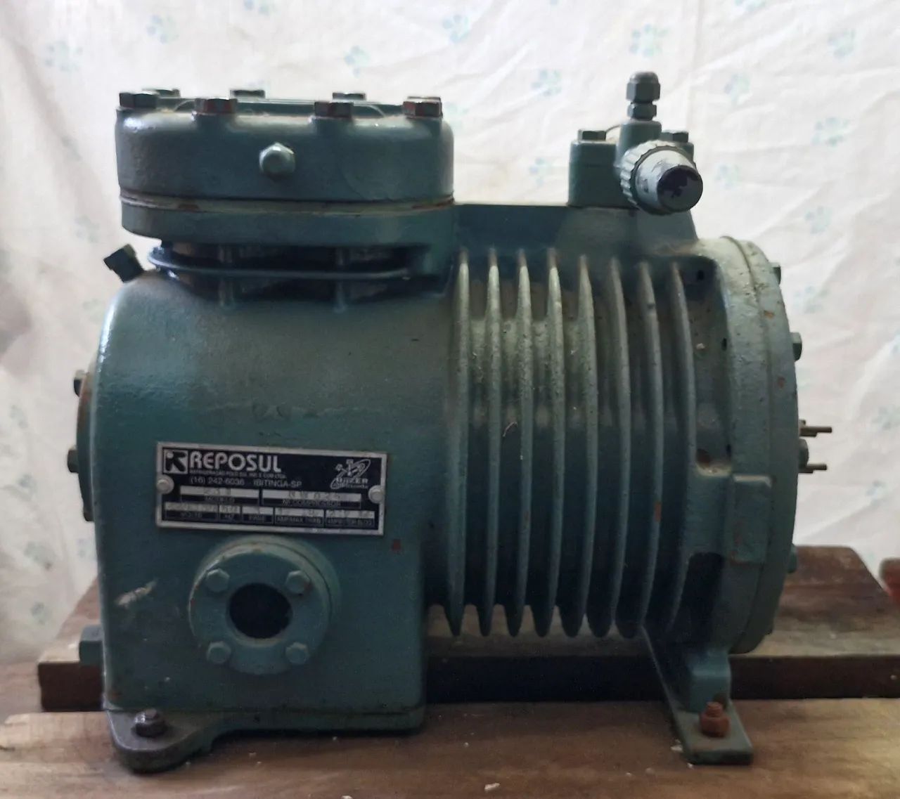 Compressor para refrigeração 