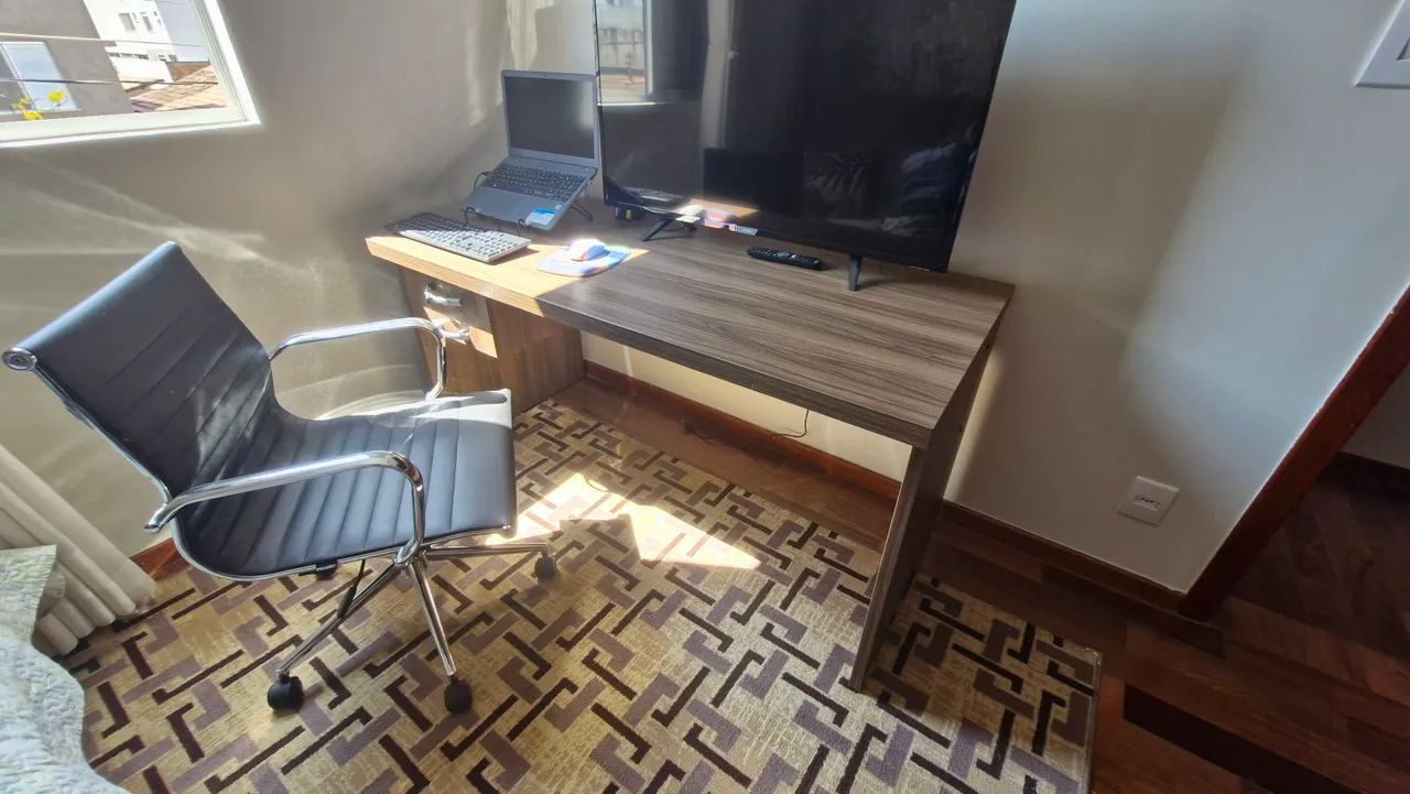 Mesa de Escritório ou Estudos - Foto 4