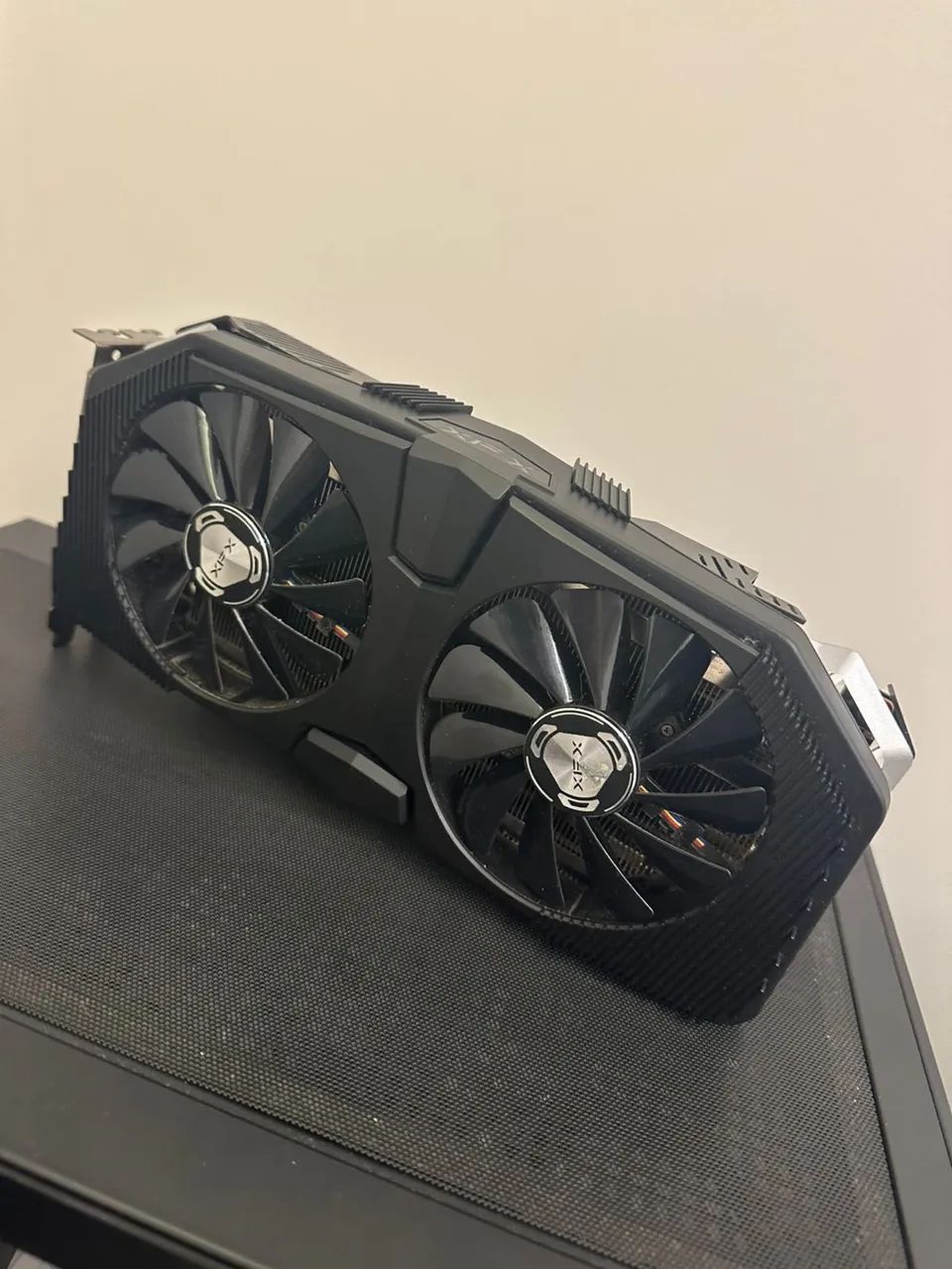 RX 5600XT ÚNICO DONO XFX 