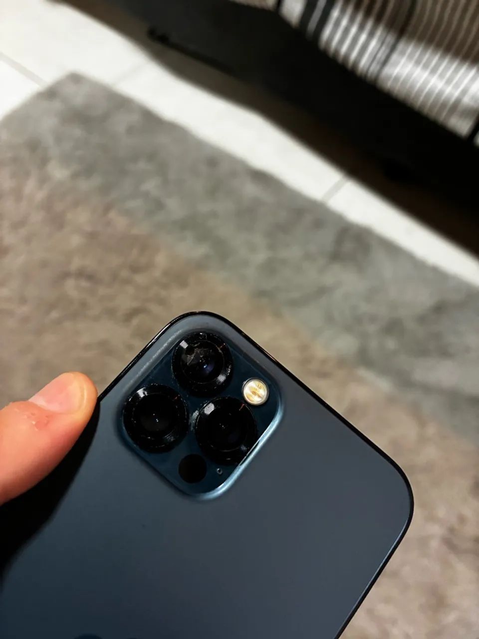 ACEITO NEGOCIAÇÃO Iphone 12 Pro Azul Marinho 128gb - Foto 2