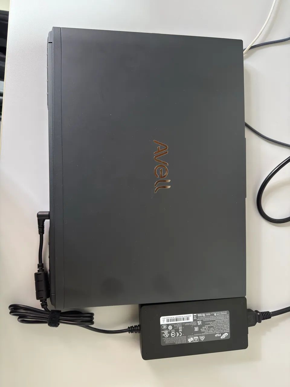 Notebook AVELL  A65ion