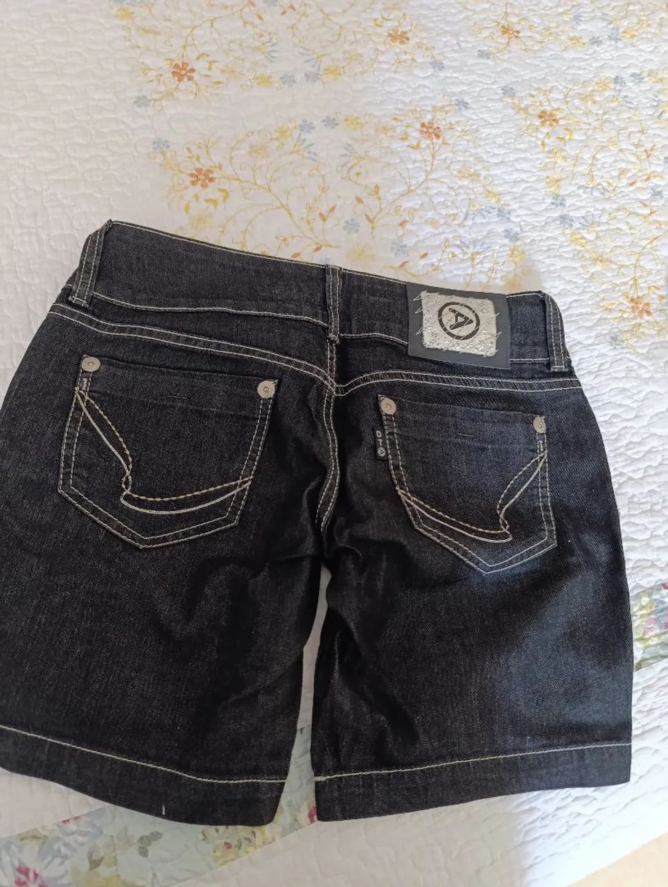 Bermuda Disritmia; preta, sem uso,n° 38! OPORTUNIDADE - Foto 2