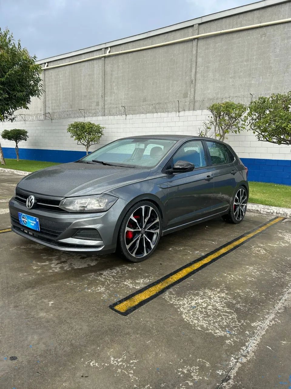 POLO 2020 COM SUSPENSÃO A AR - Foto 2