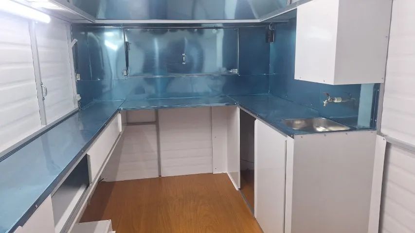 Trailer FoodTruck com Coifa 3x2 Pronta Entrega - Foto 2
