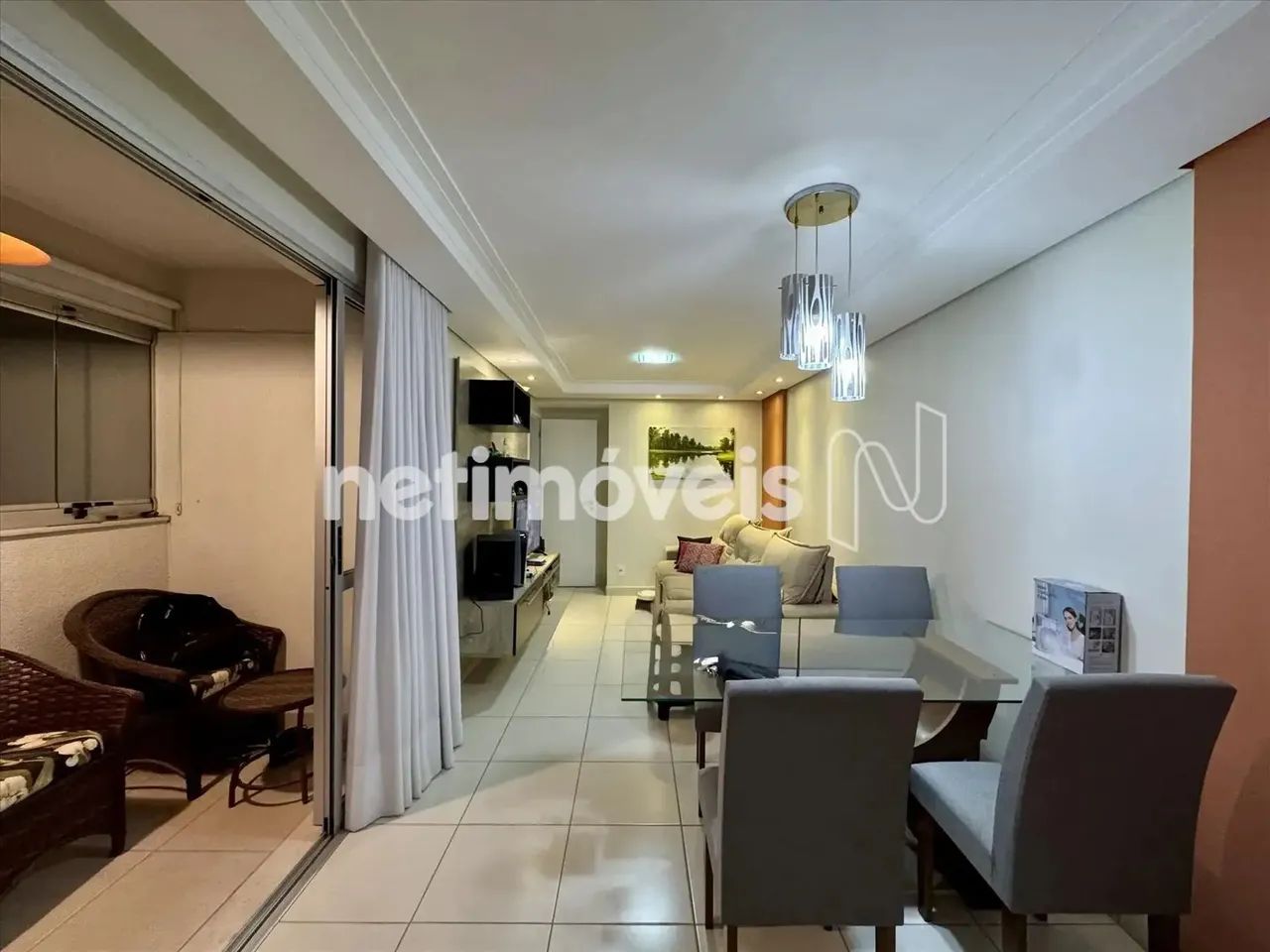 Apartamento 3 quartos com suíte e varanda à venda no Heliópolis!