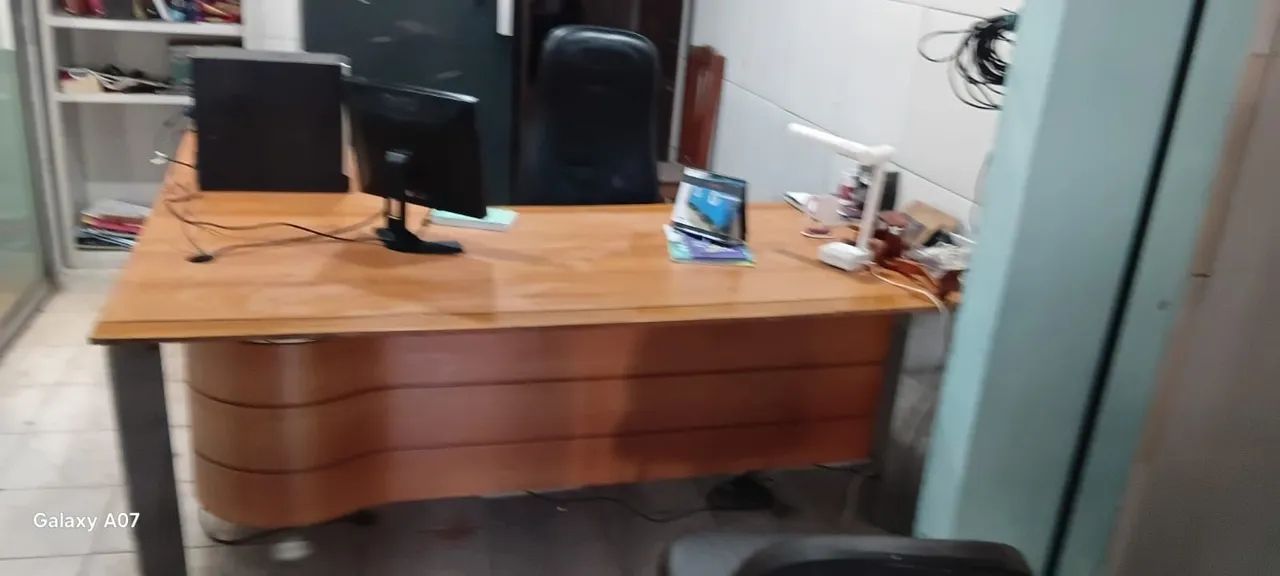 Mesa de escritório Grande  - Foto 2