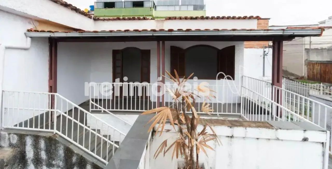 Casa 2 quartos no Coqueiros / Pindorama