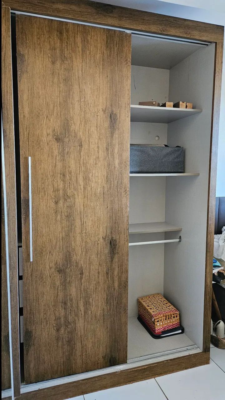 Vendo Guarda-roupa