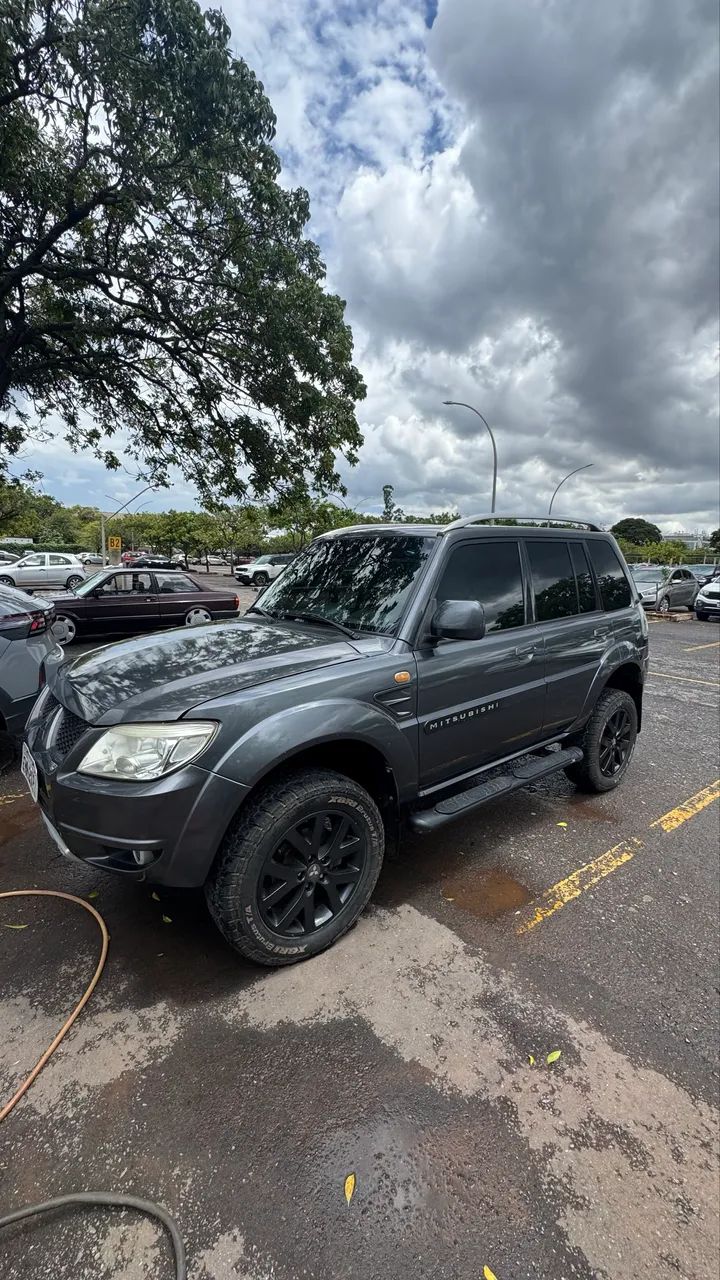 Mitsubishi Pajero TR4 2.0/ 2.0 Flex 16V 4X4 Aut. 2010 2010