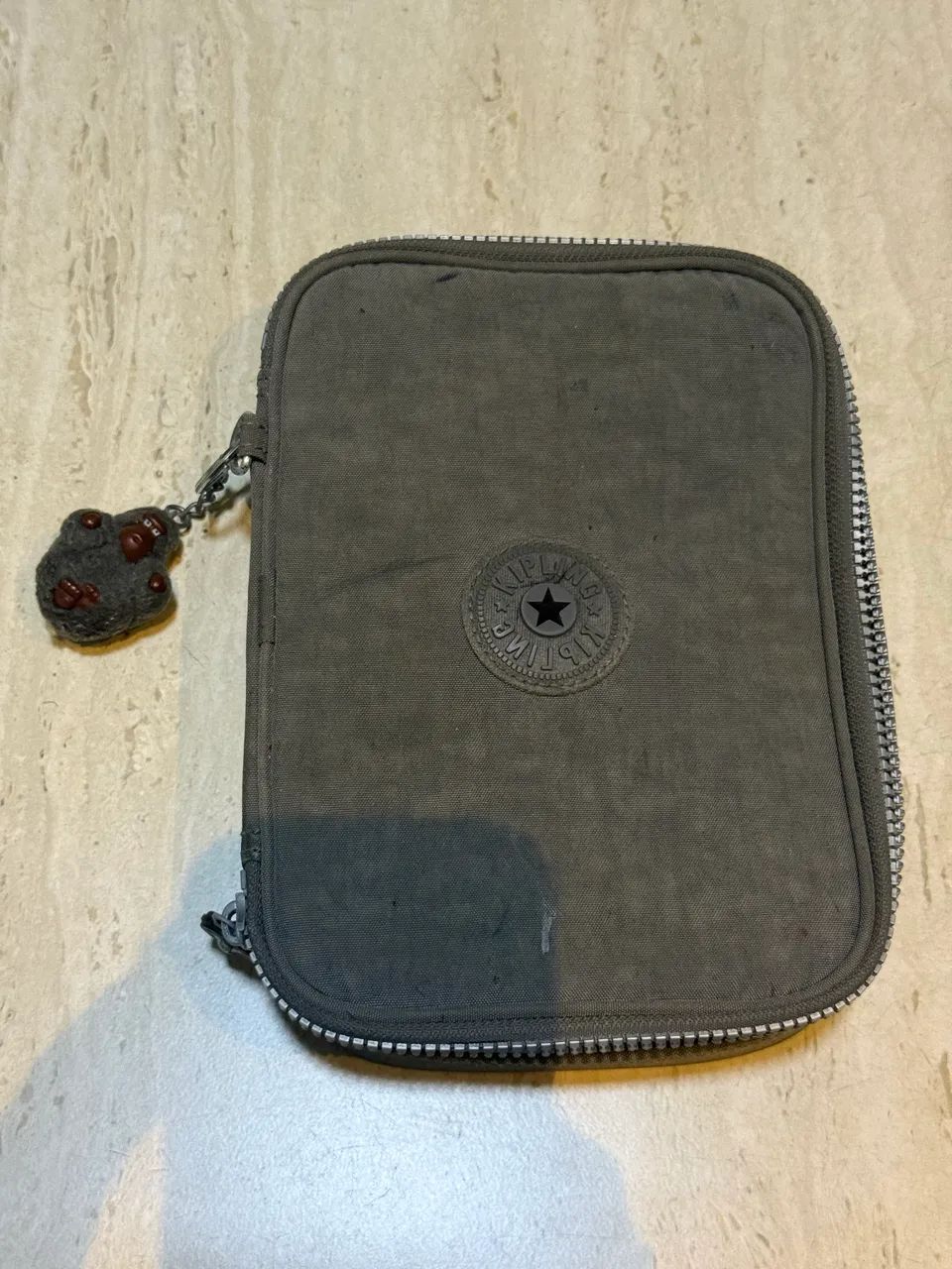 Estojo original da kipling 100 pens cinza  - Foto 2
