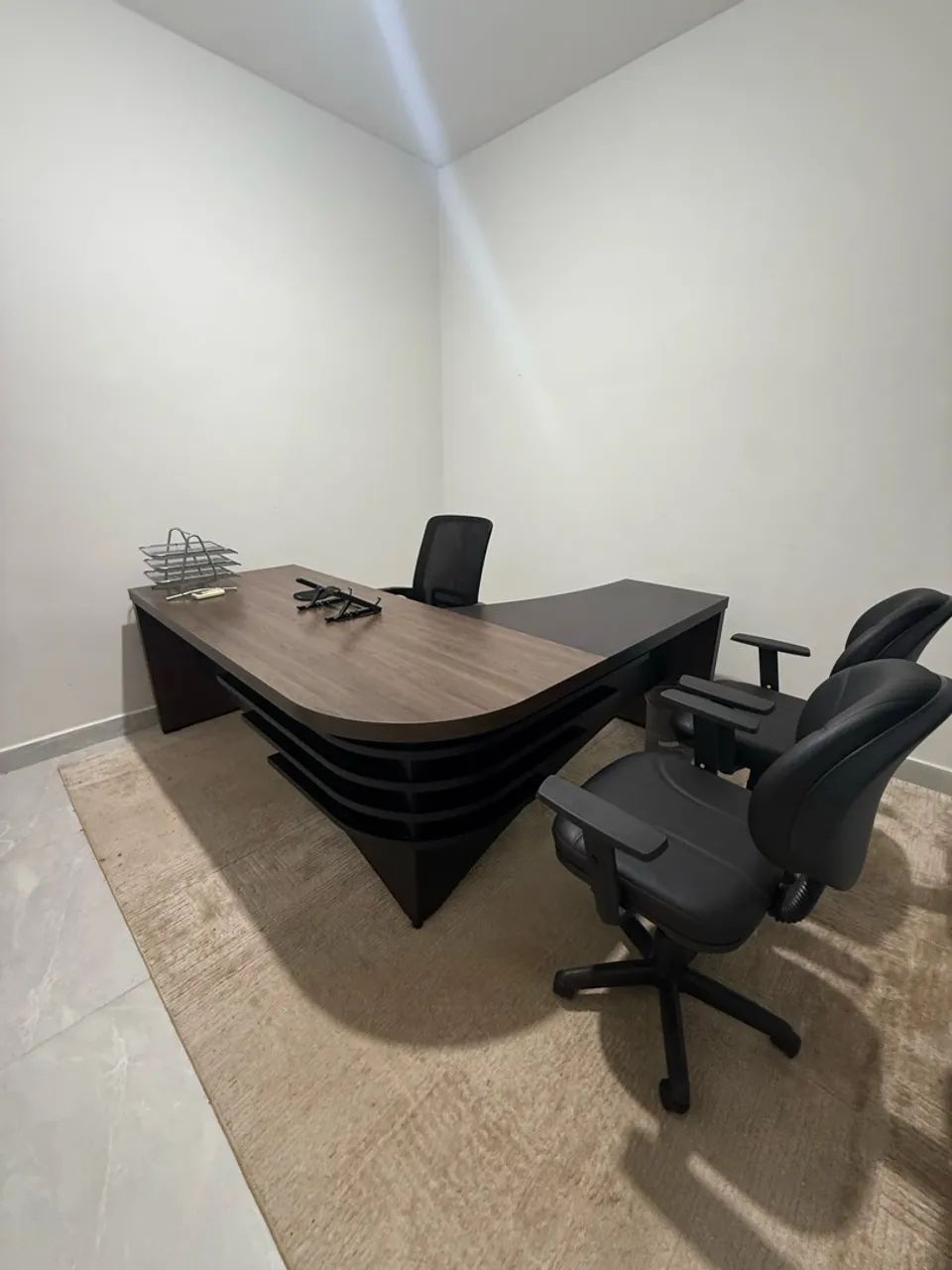 Mesa de Escritório Diretor em L Elegante Artany - Foto 2