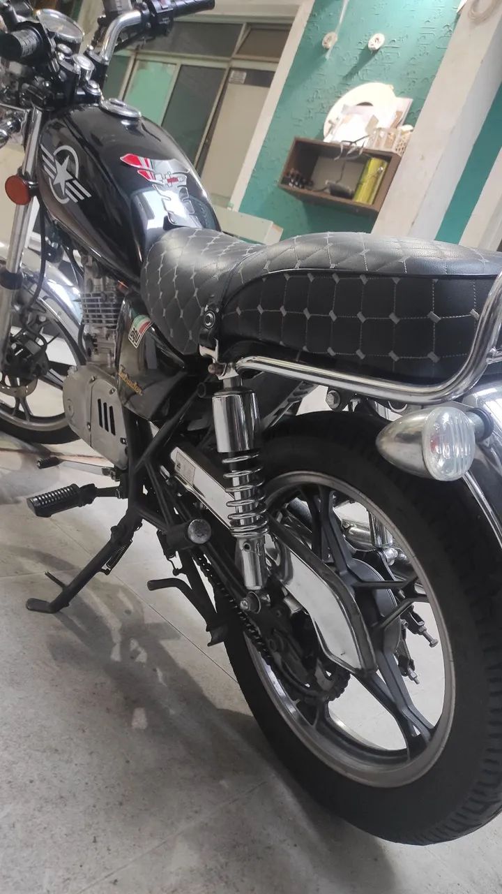 Intruder 125cc 2007 - Foto 2
