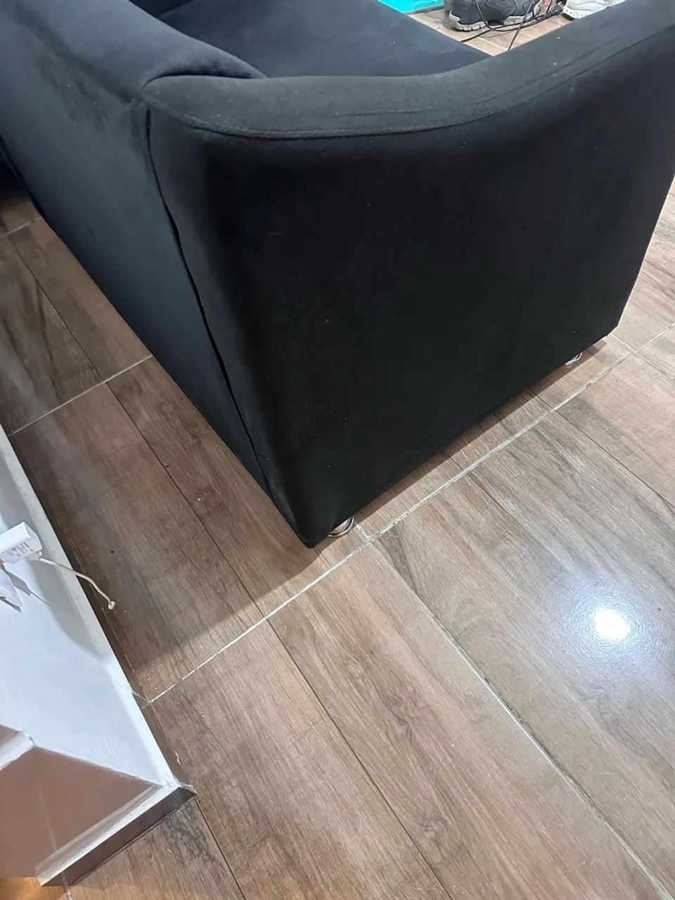 Sofá de 2 Lugares Preto - R$ 250,00 - Foto 4