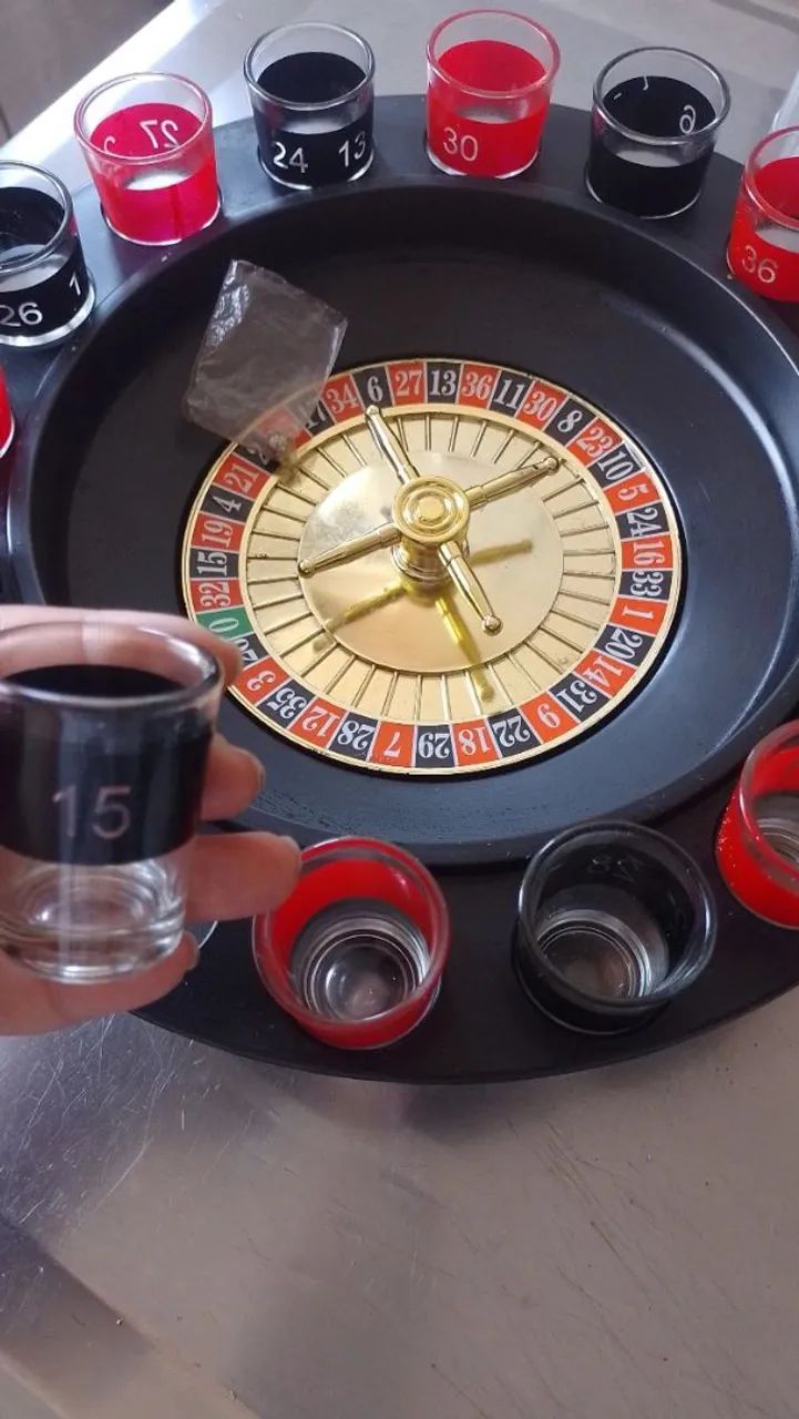 Jogo de shot 18+ - Foto 3