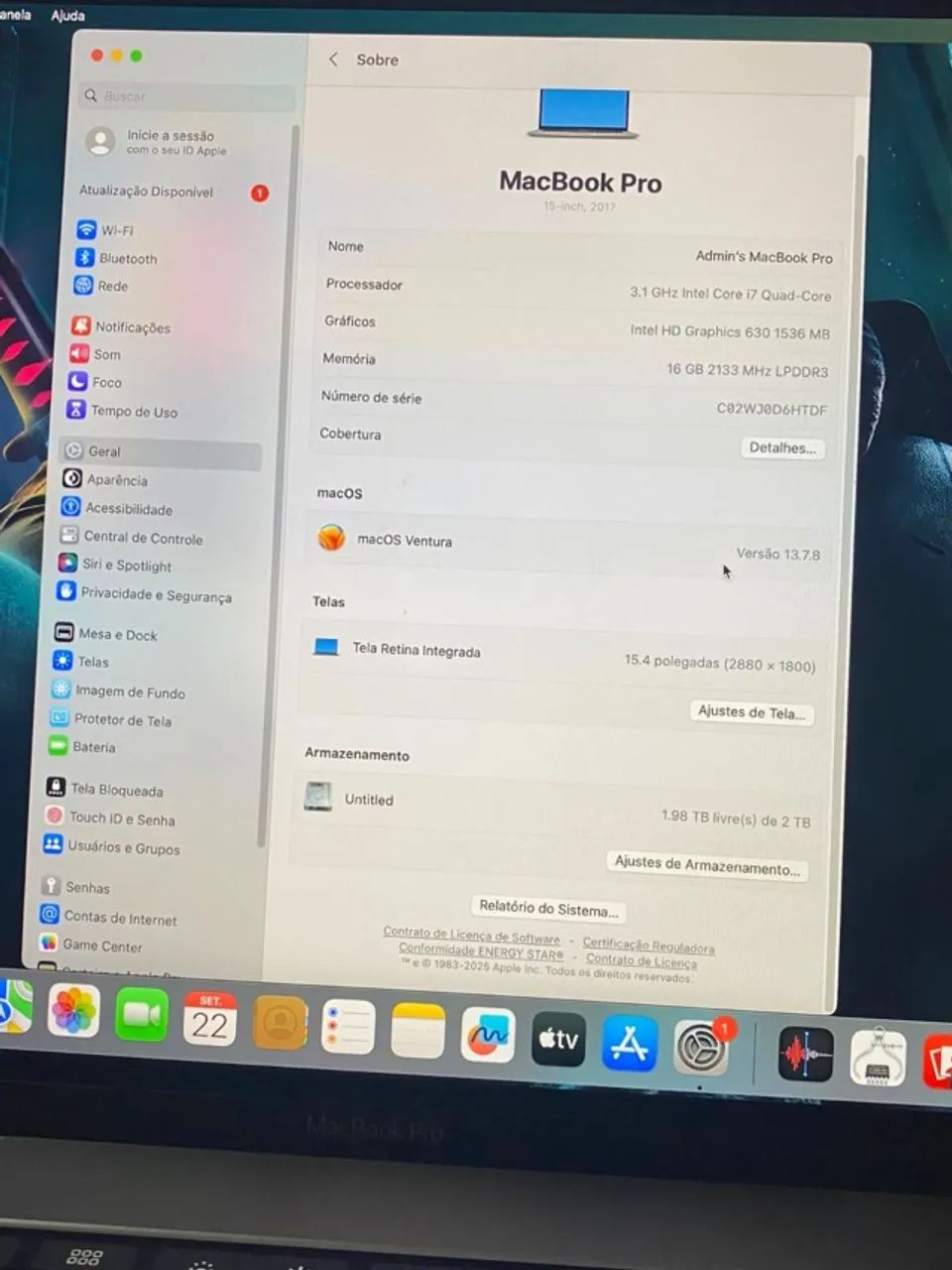MacBook Pro A1707 15" com processador Intel Core i7, 16 GB  RAM, 2000Gb SSD, 4gb GPU - Foto 3