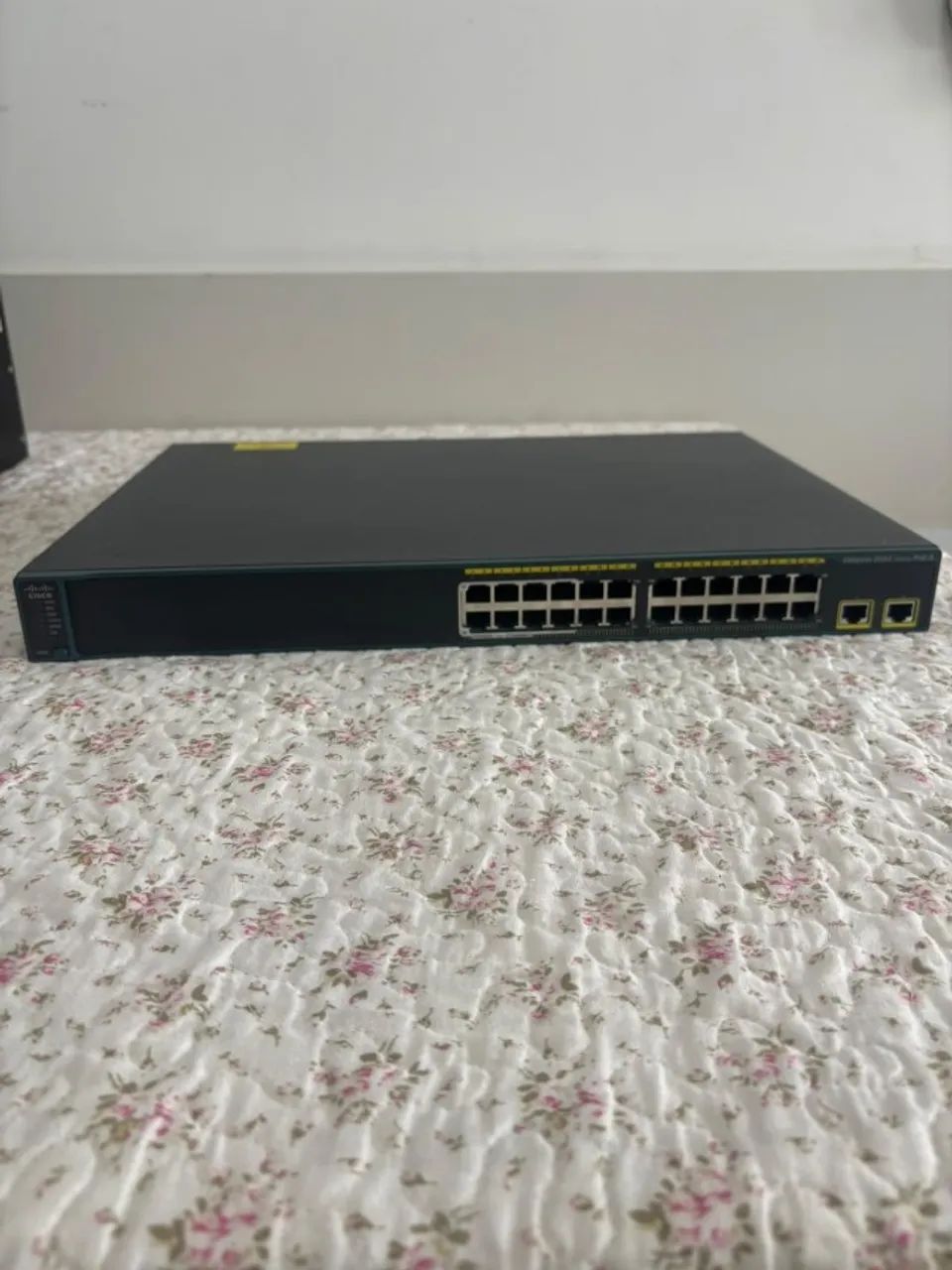 Switch Cisco Catalyst WS-C2960-24LT-L