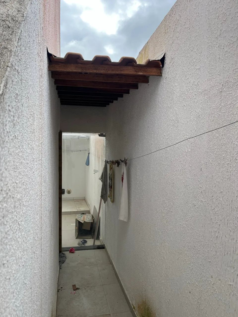 Vendo casa já com aluguel  - Foto 5
