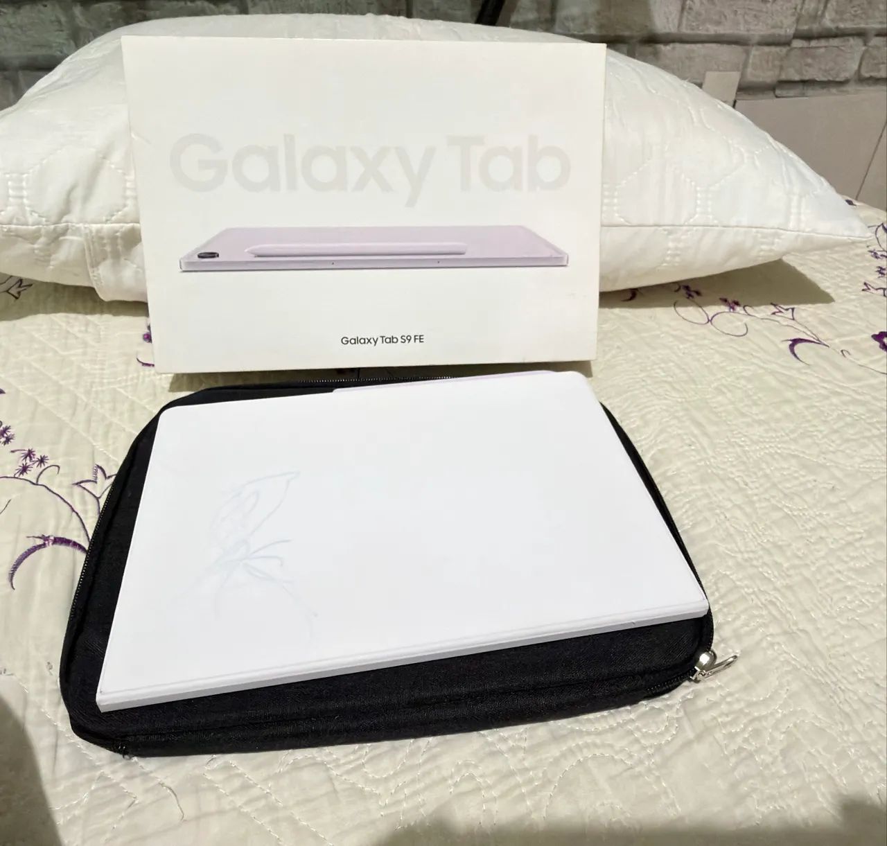 Samsung Galaxy Tab S9 FE 128 GB Wi-Fi - Lilás