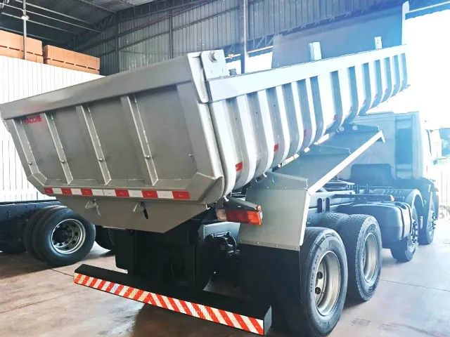 CARGO 2423 ano 2015, 8x2, caçamba. - Foto 6