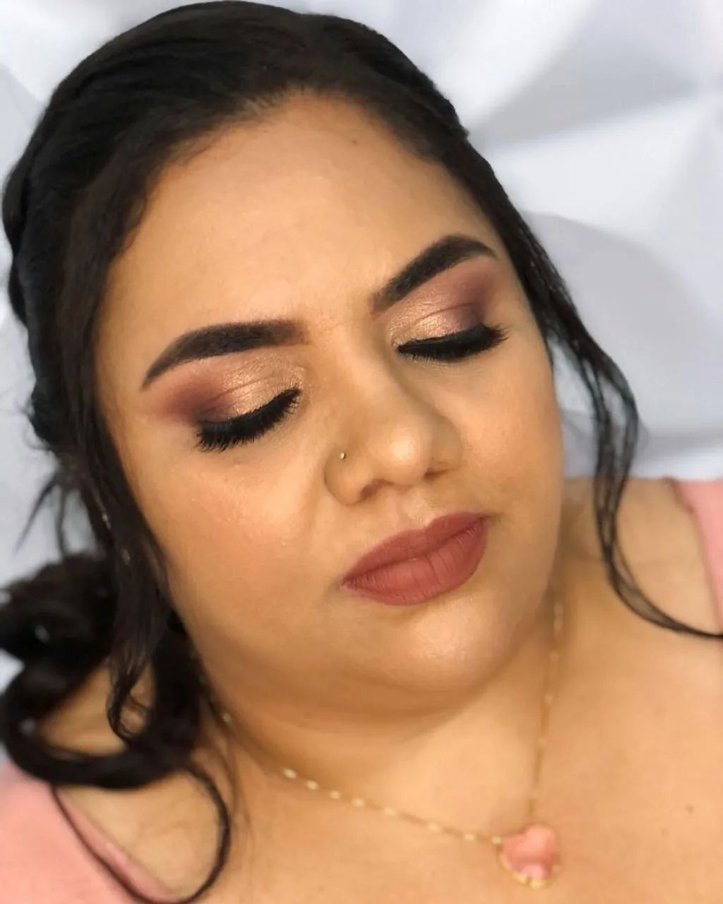 MAQUIAGEM PROFISSIONAL À DOMICÍLIO  - Foto 3