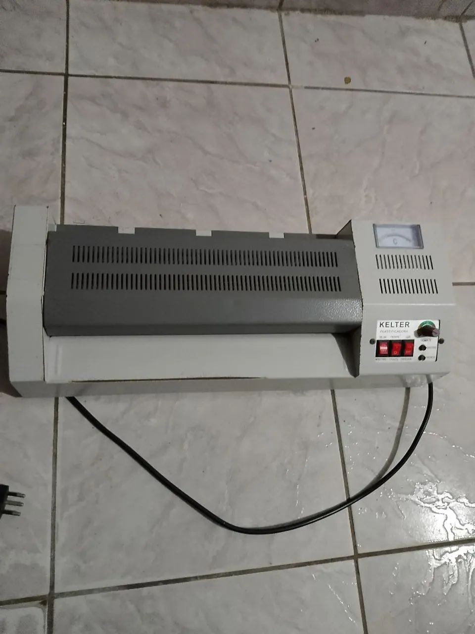 Vendo uma plastificadora 