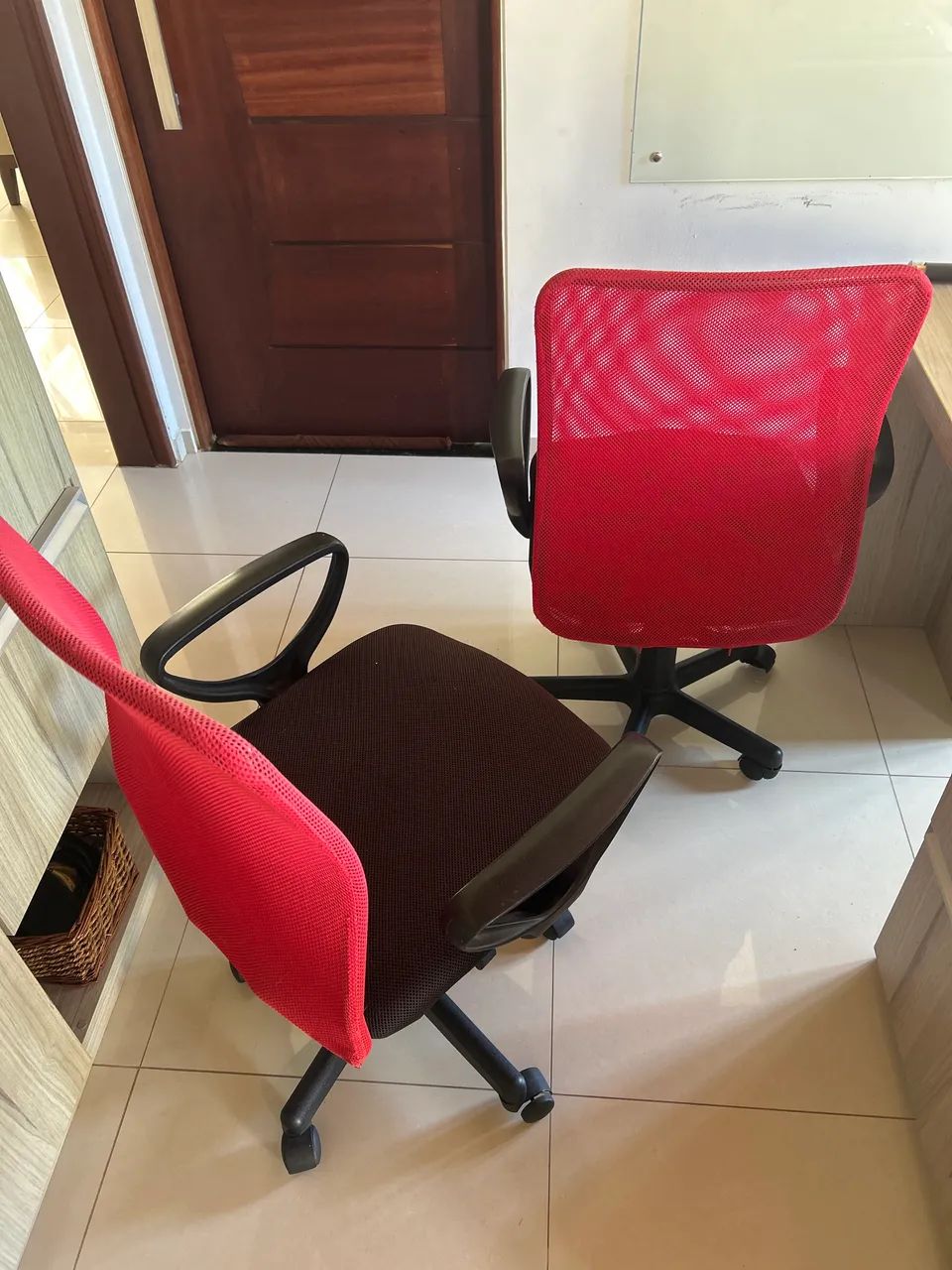 Cadeira de escritório - Foto 2