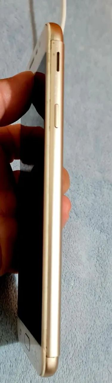 Samsung Galaxy J7  - Foto 4