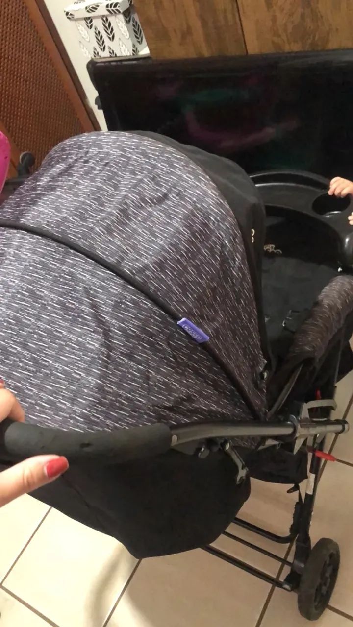 Carinho de bebe com bebe conforto - Foto 4