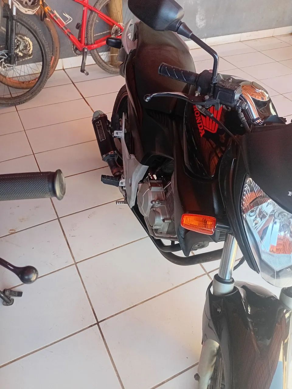Cb 300 - Foto 3