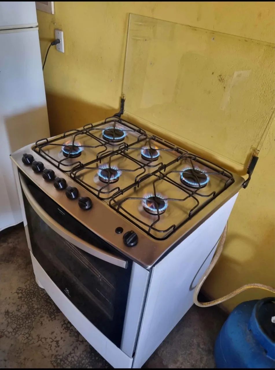 Fogão Electrolux 6 Bocas - Funcionando Perfeitamente