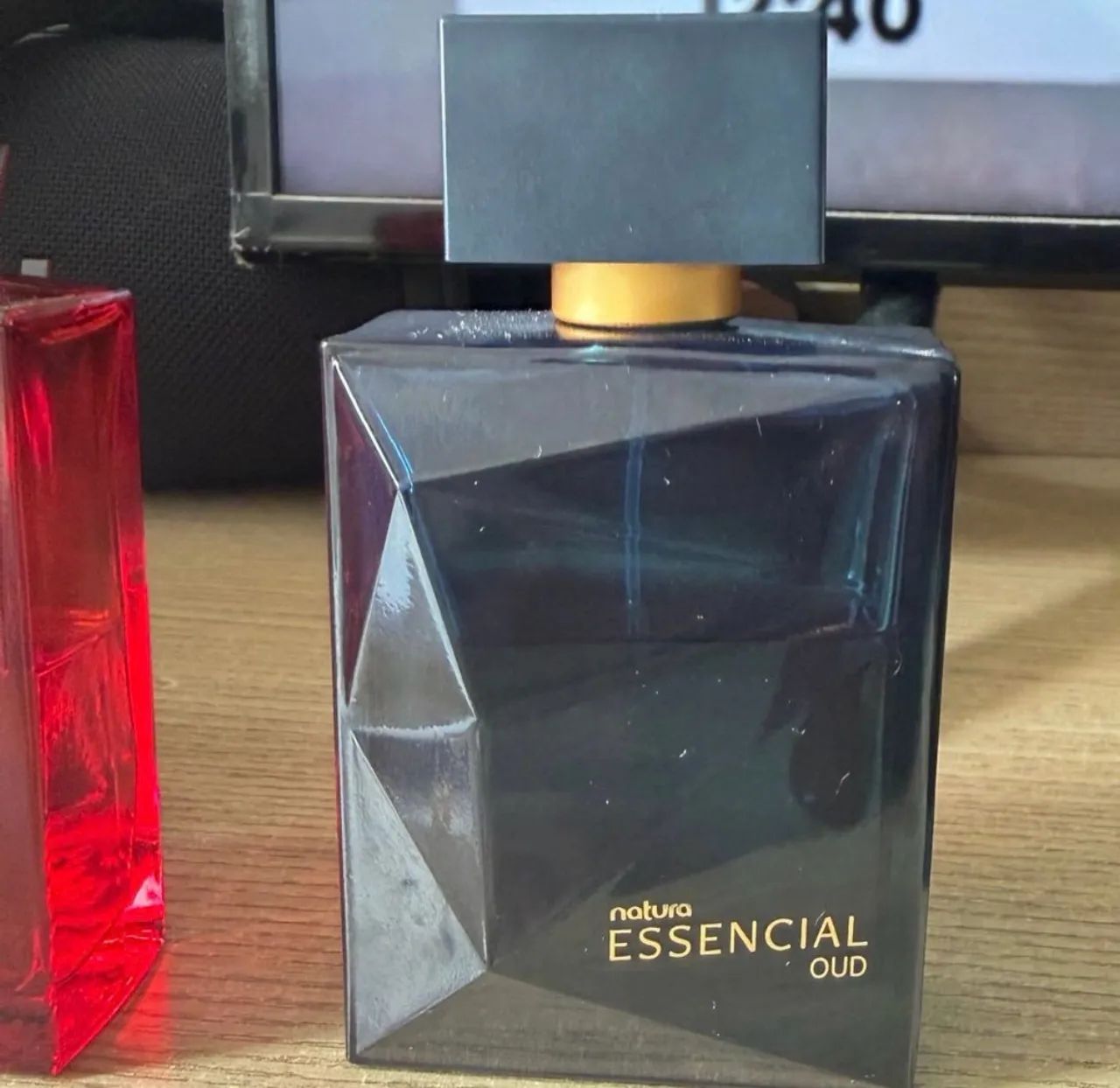 Perfumes novos e usados 