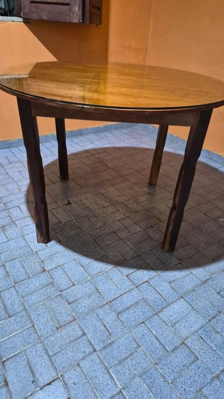 Mesa de madeira com vidro  - Foto 4