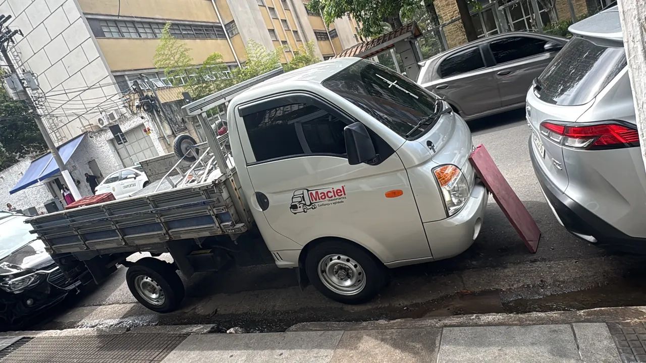 Hyundai Hr 2.5 TCI DIESEL (RS/RD) 2011