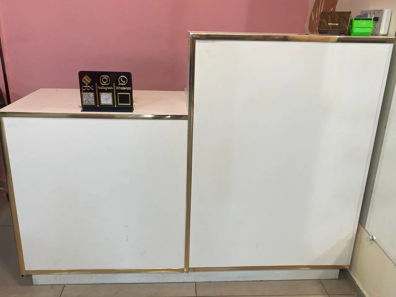 Balcão loja muito novo