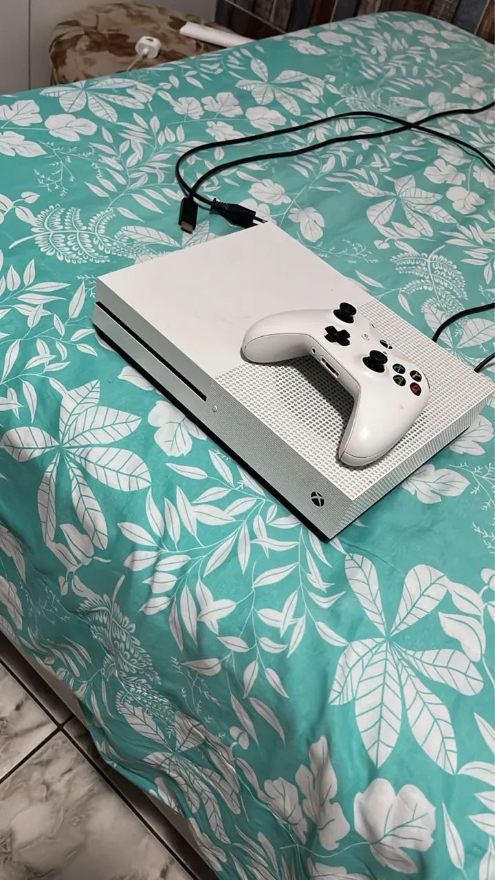 Xbox One S 1t (usado)