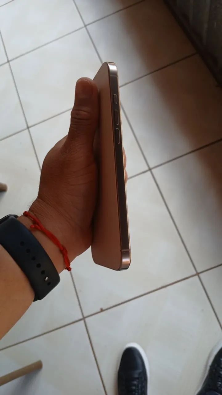 iPhone 16 pro max  - Foto 5