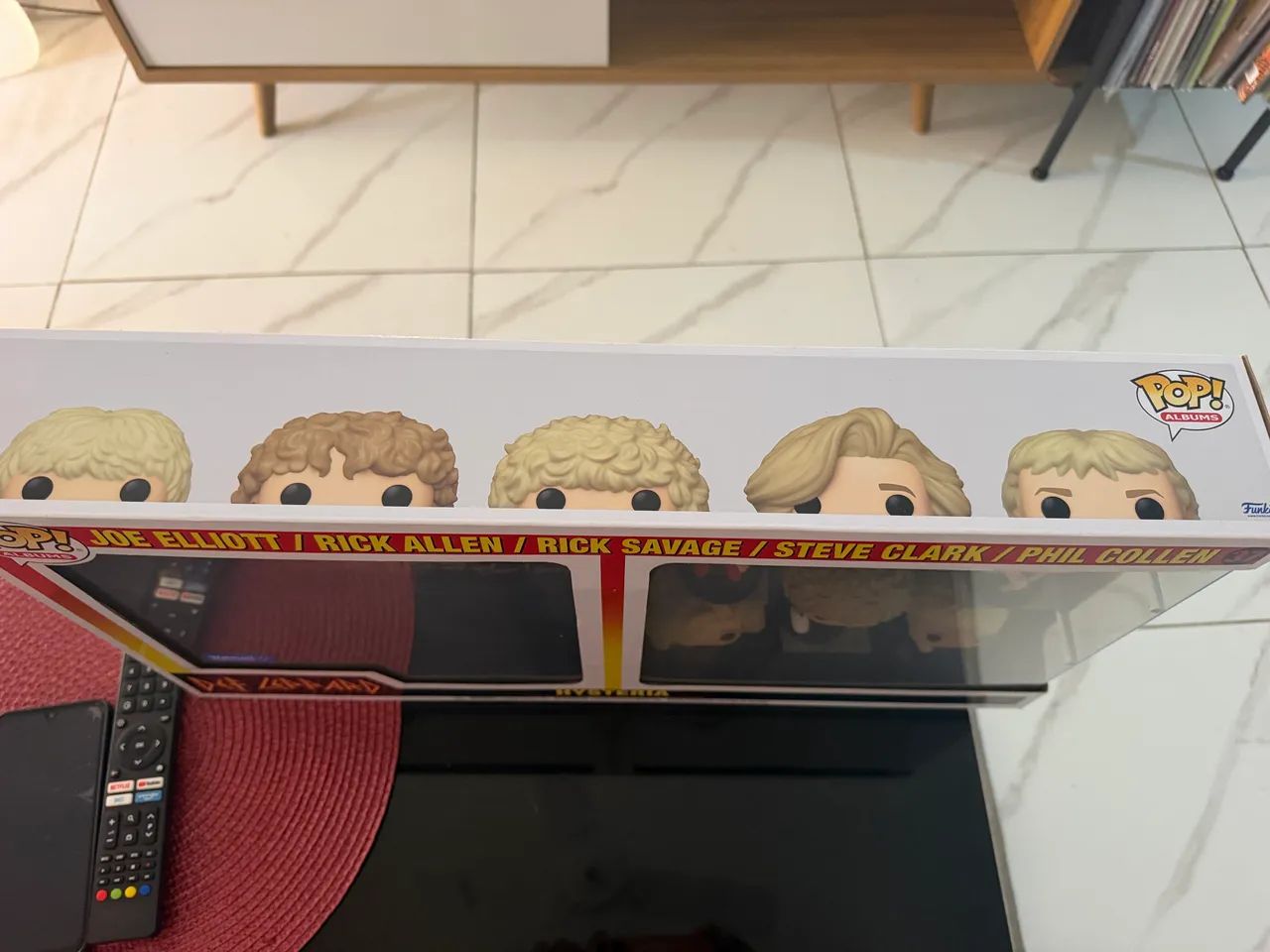 Funko pop Def Leppard hysteria  - Foto 2