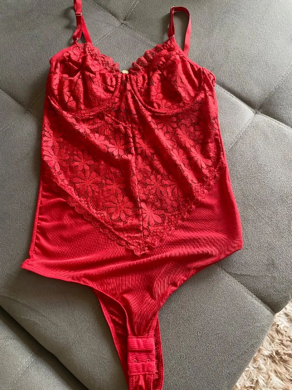 Body em renda 